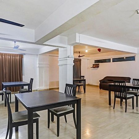 Townhouse De Alphabet Hotel Gachibowli Exterior foto